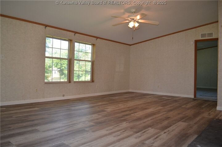 Property Photo: 2853 Palestine Road WV 26160