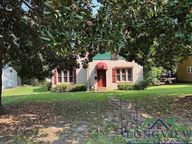 Property Photo: 411 Colonial TX 75652