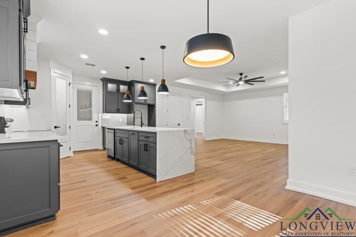 Property Photo: 794 W Kaufman TX 75460