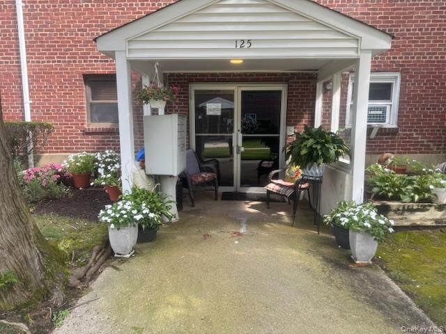 125 Park Avenue A4  Amityville NY 11701 photo