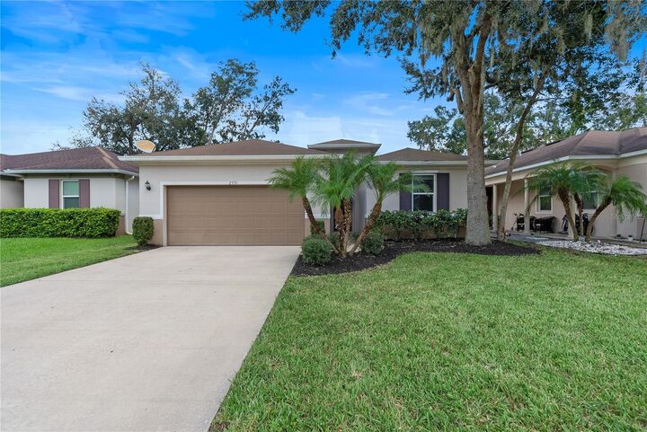 Property Photo: 2791 Arbor Trail Way FL 32829