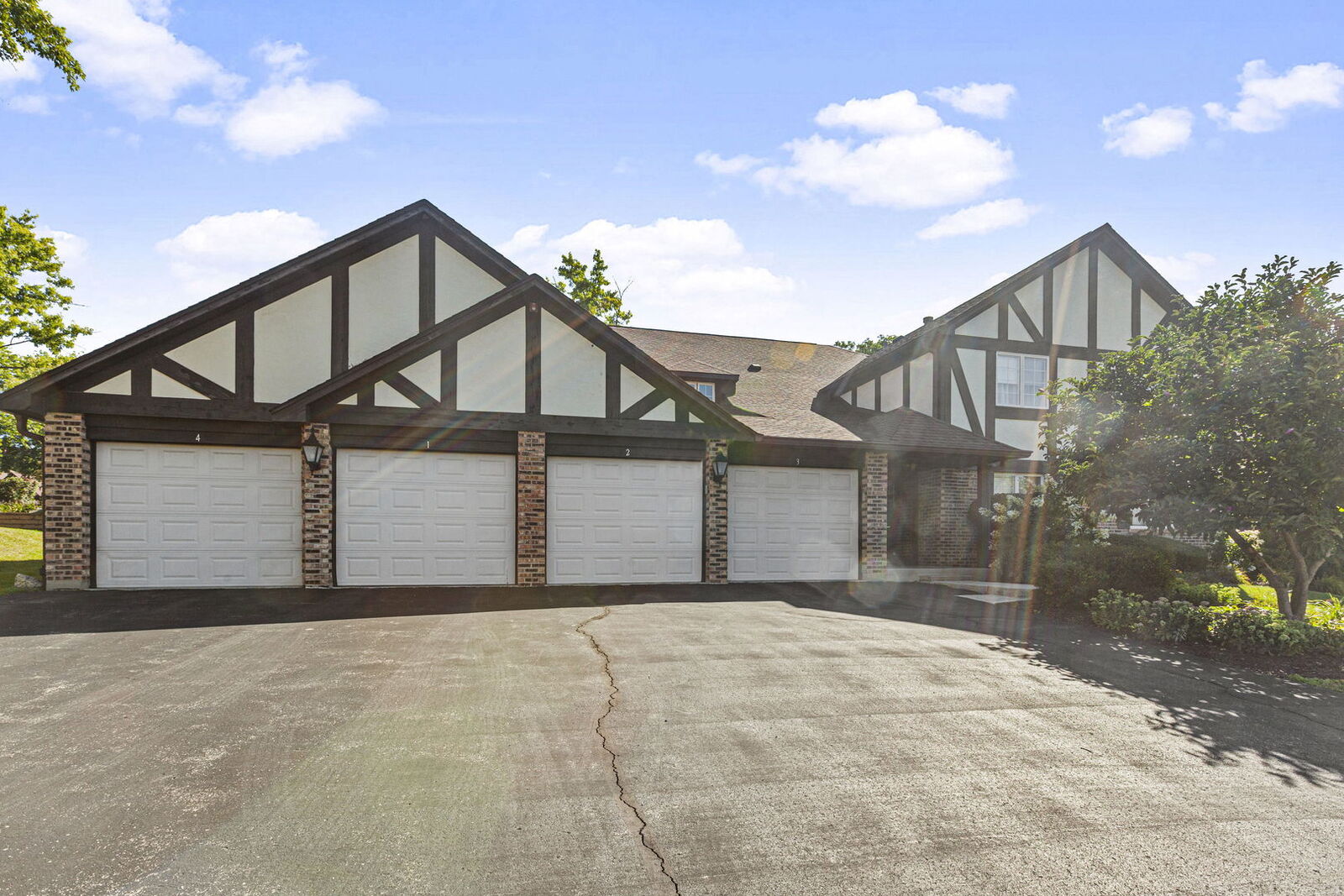 Property Photo: 4 Potawatomie Trail 4 IL 60525