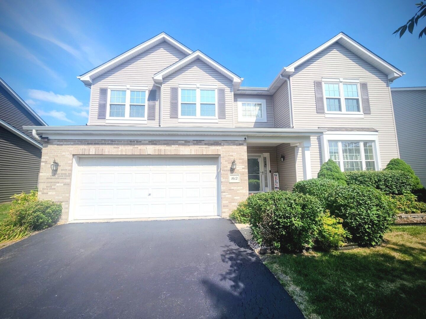 Property Photo:  1612 Whisper Glen Drive  IL 60586 