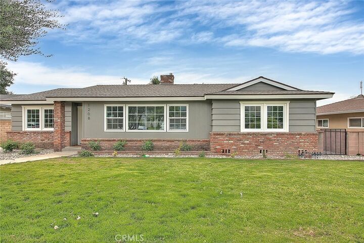 1208 E Mountain View Avenue  Glendora CA 91741 photo
