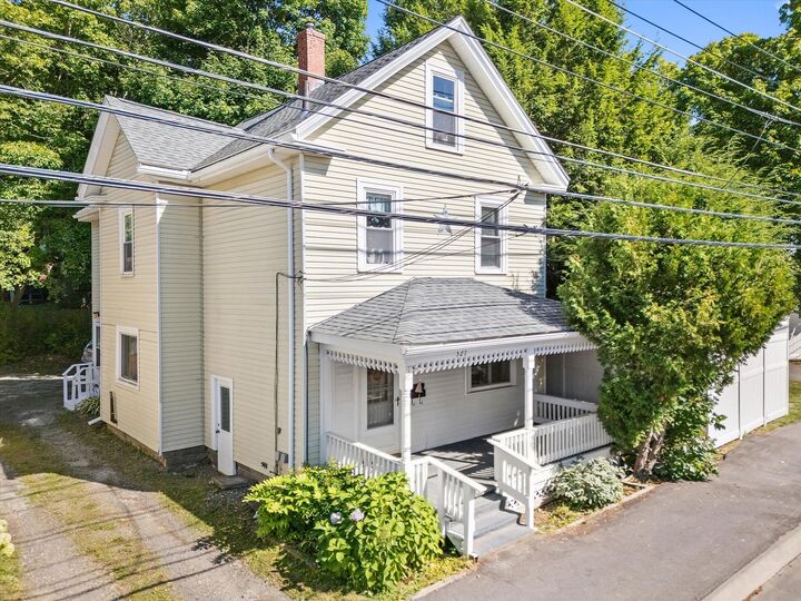 Property Photo:  327 French Street  ME 04401 