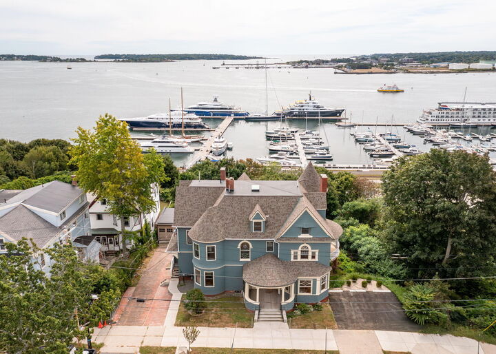 Property Photo:  5 Eastern Promenade 2  ME 04101 