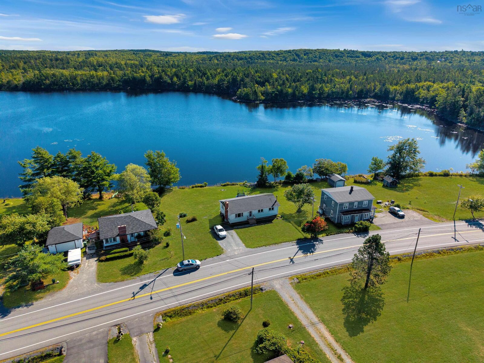 Property Photo: 2827 Sackville Drive Drive NS B4E 3C4