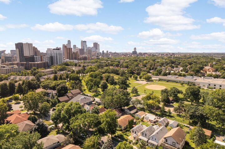 Property Photo: 424 Madison Street NE MN 55413
