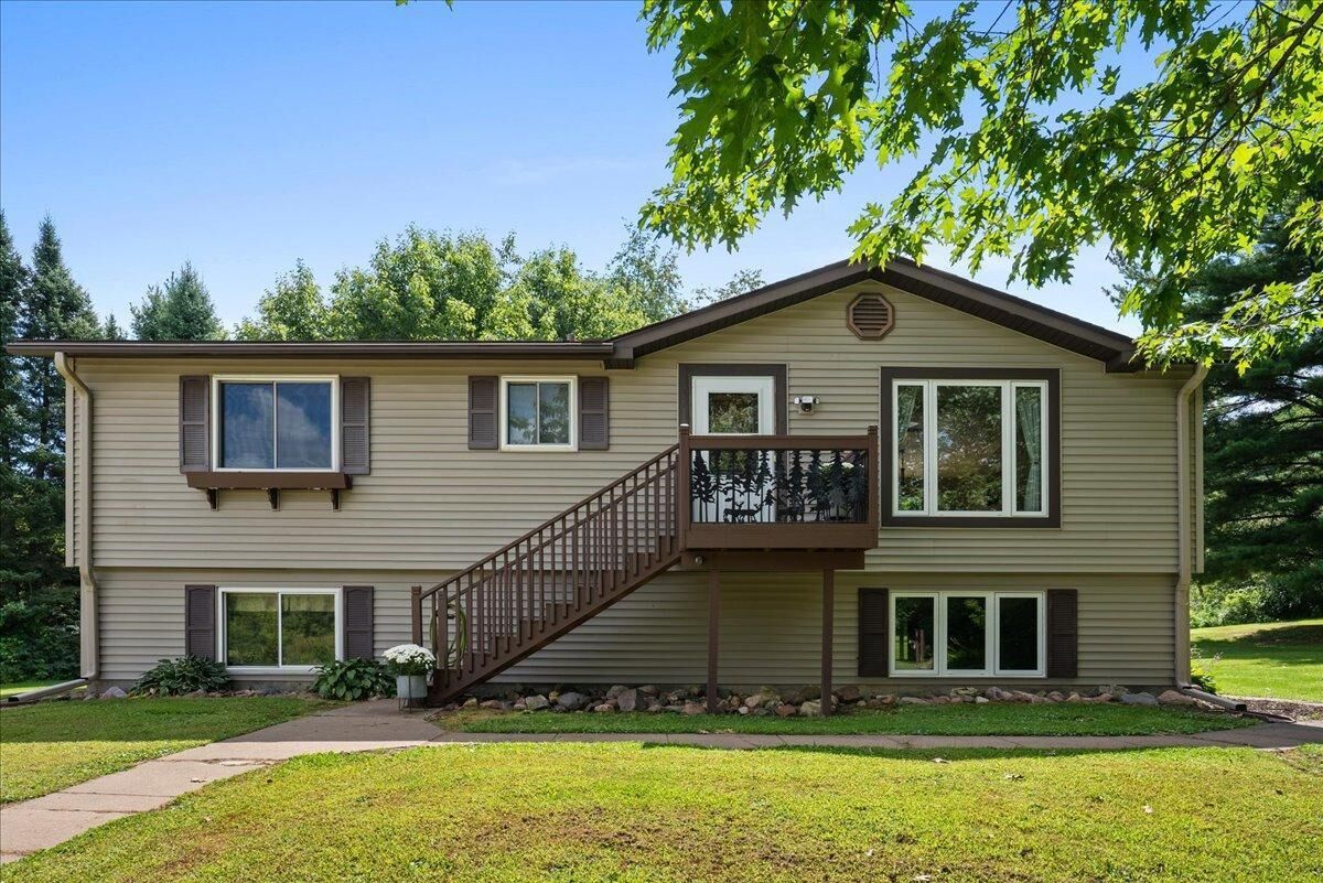 Property Photo: 3013 County Road Dd WI 54013