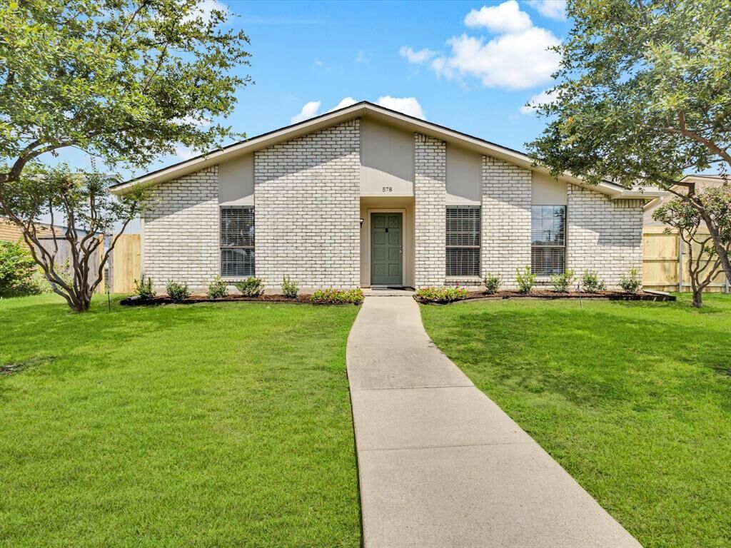 Property Photo:  578 Shadowcrest Lane  TX 75019