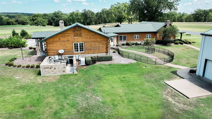 Property Photo: 24481 S Manard Road OK 74434