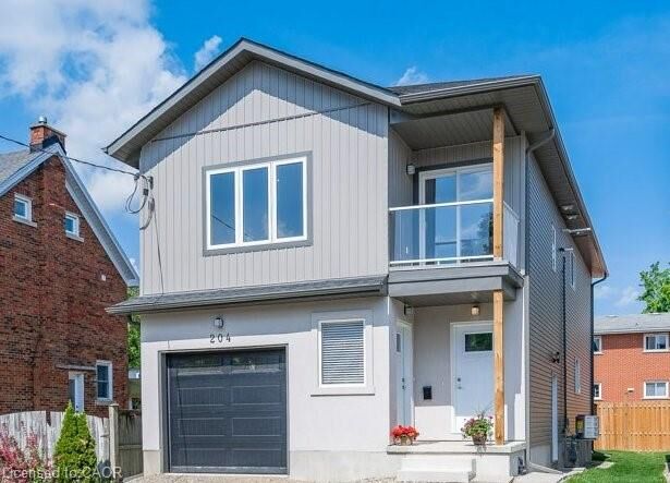 204 Fifth Avenue  Kitchener ON N2C 1P7 photo