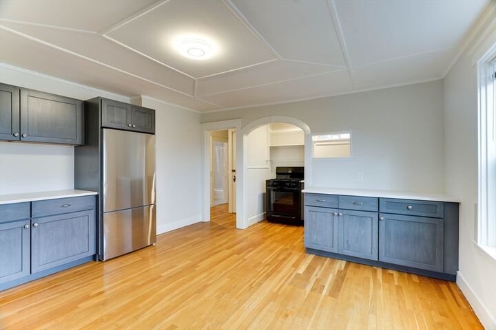 Property Photo: 11 Linden St 3 MA 01970