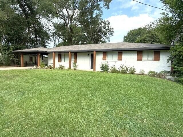 Property Photo: 710 Bon Ami St LA 70634