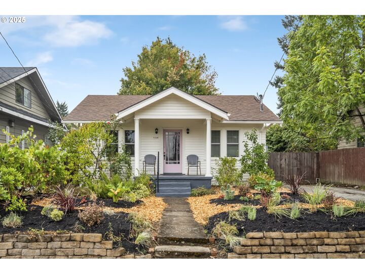 7228 N Villard Ave  Portland OR 97217 photo