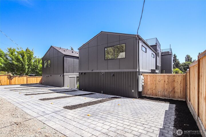 Property Photo: 1807 SW Elmgrove Street WA 98106