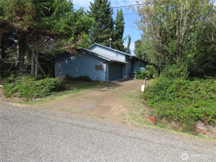 Property Photo: 1044 Blue Pacific Drive WA 98547