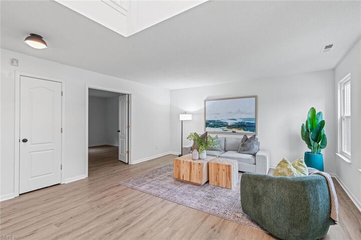 Property Photo:  215 Erin Leigh Cir  VA 23602 