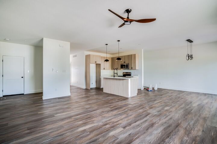 Photo de la propriété:  154 S Sycamore Dr  KS 67147 