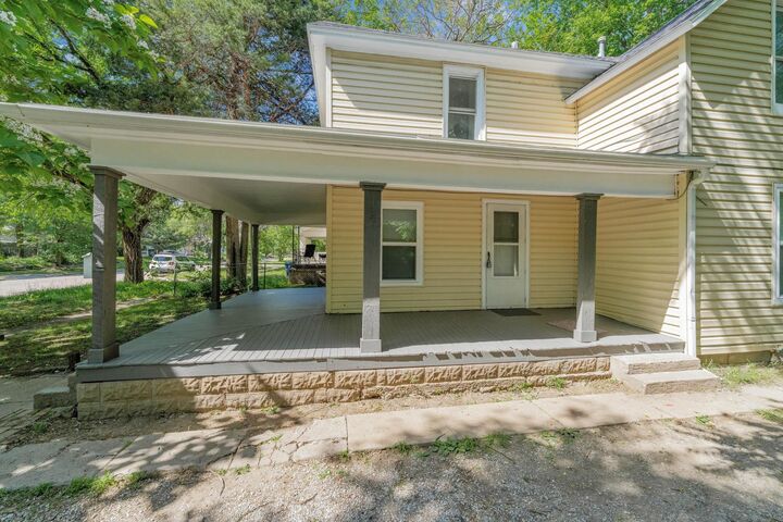 Property Photo: 1254 N Lewellen St KS 67203