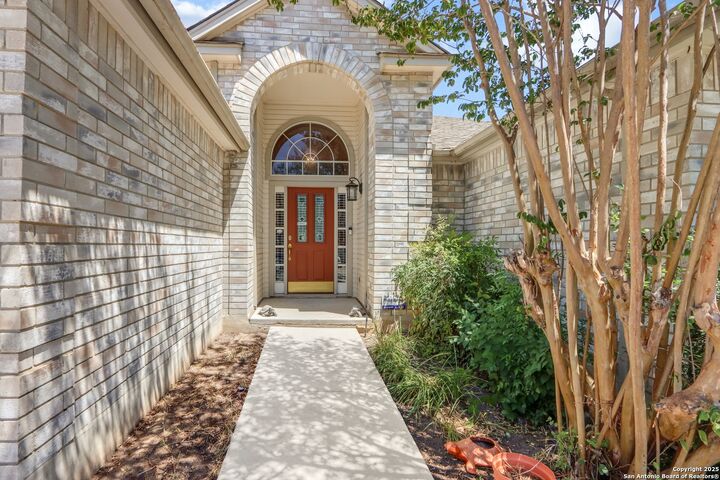Property Photo: 15306 Spring Falls TX 78247