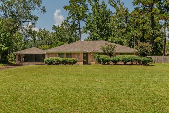 13370 Chimney Rock  Beaumont TX 77713 photo