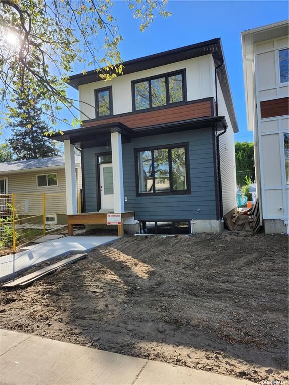 Photo de la propriété: 1914 Herman Avenue SK S7M 0M8