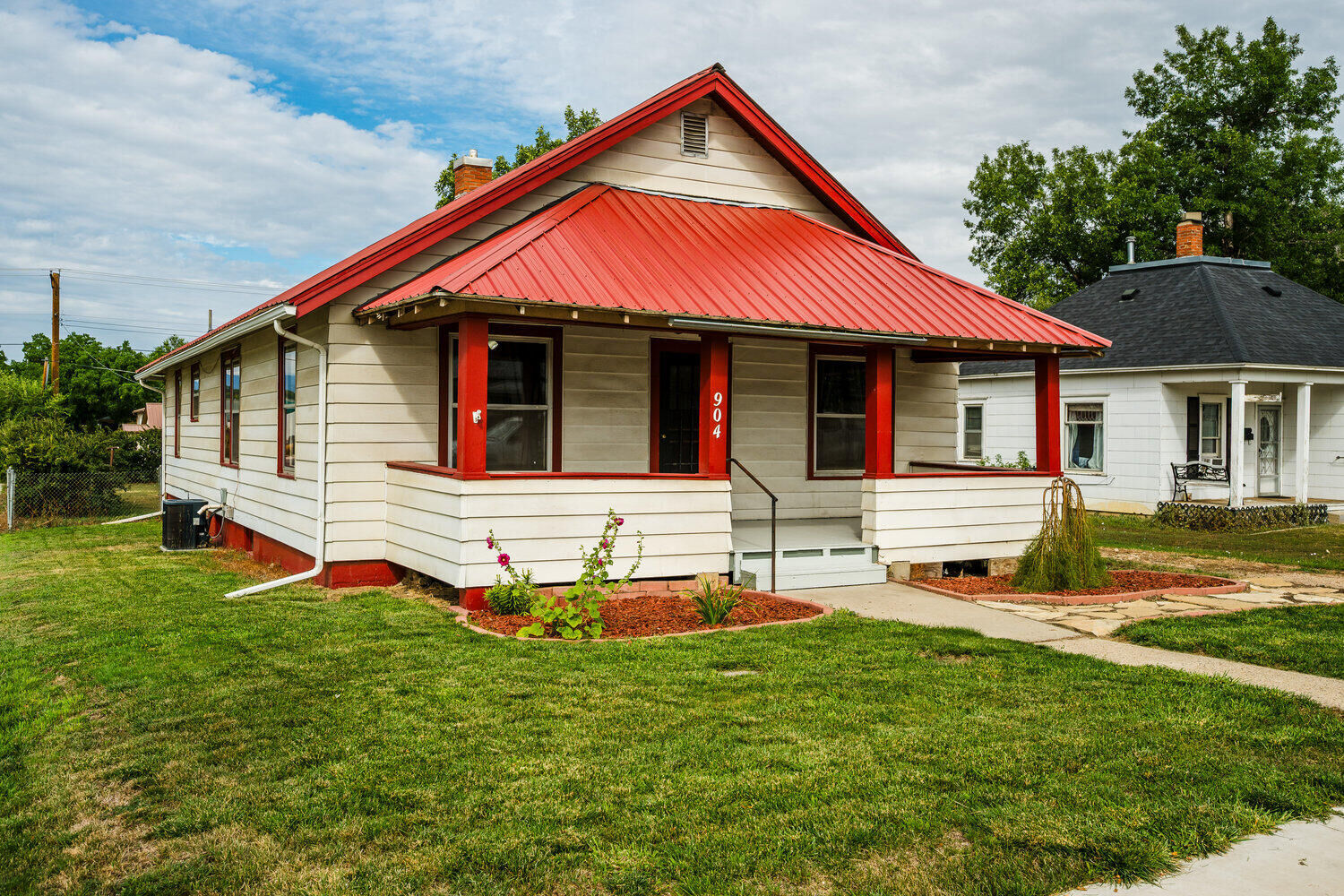Property Photo:  904 N Sheridan Avenue  WY 82801 