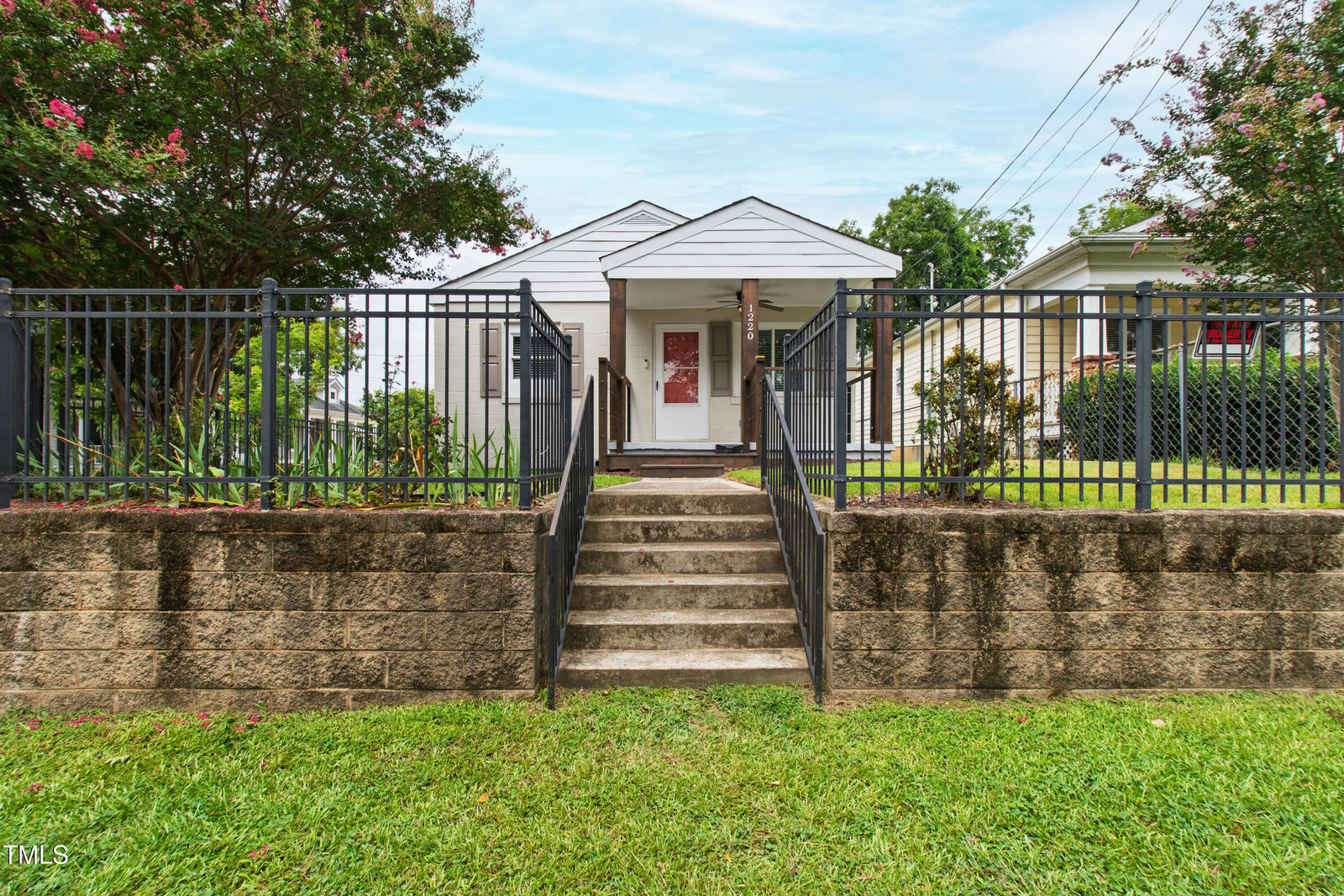 Property Photo:  1220 Garner Road  NC 27610 