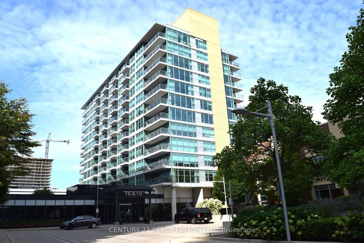 Photo de la propriété:  15 Singer Court 910  ON M2K 0B1 
