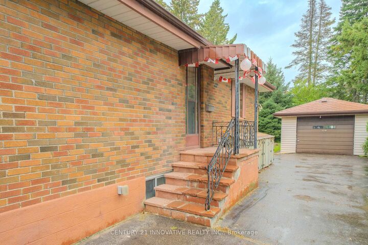 Property Photo:  179 Harmony Road N Basement  ON L1G 6L4 