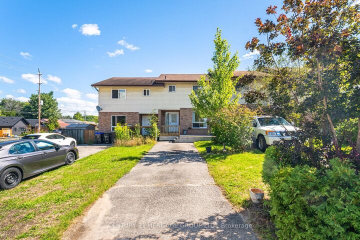 72 Osborn Street  Essa ON L0M 1B0 photo