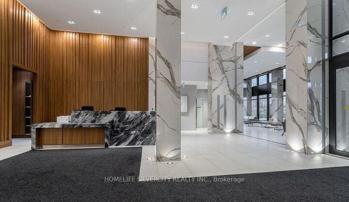 Property Photo:  20 Shore Breeze Drive 2803  ON M8V 0C7 