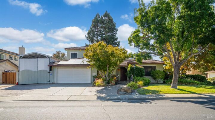 703 Mustang Court  Fairfield CA 94533 photo