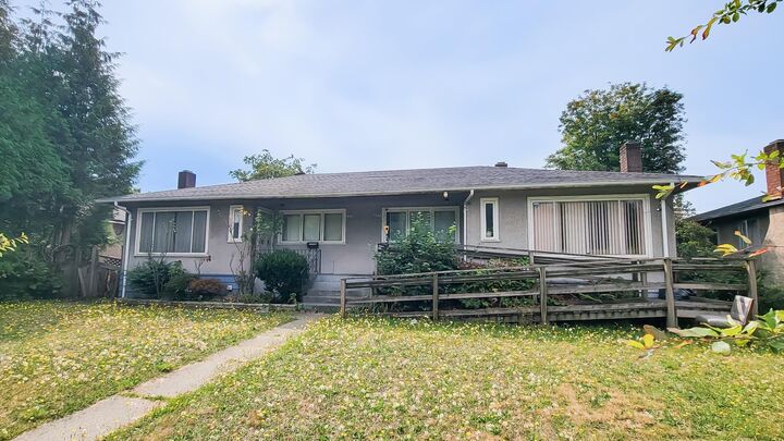 Property Photo:  2576 S Grandview Highway  BC V5M 2C8 
