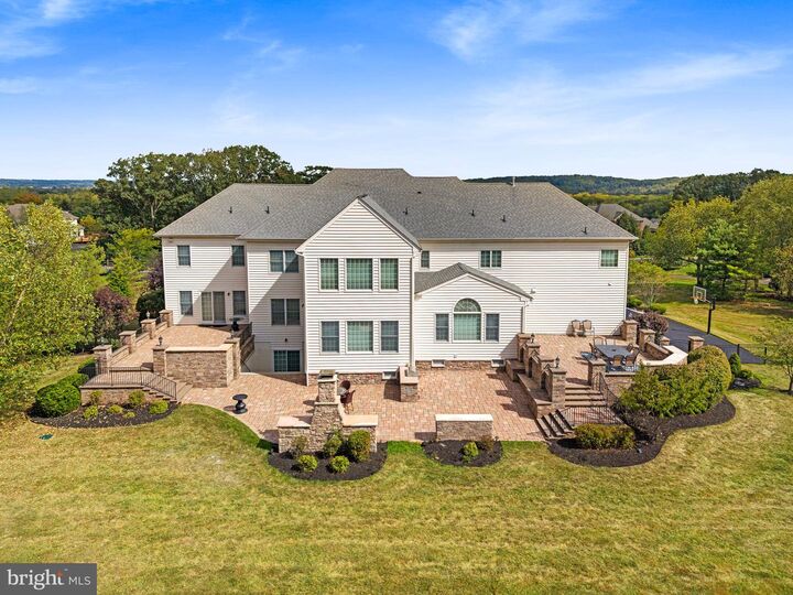 Property Photo:  309 Matthews Lane  PA 18940 