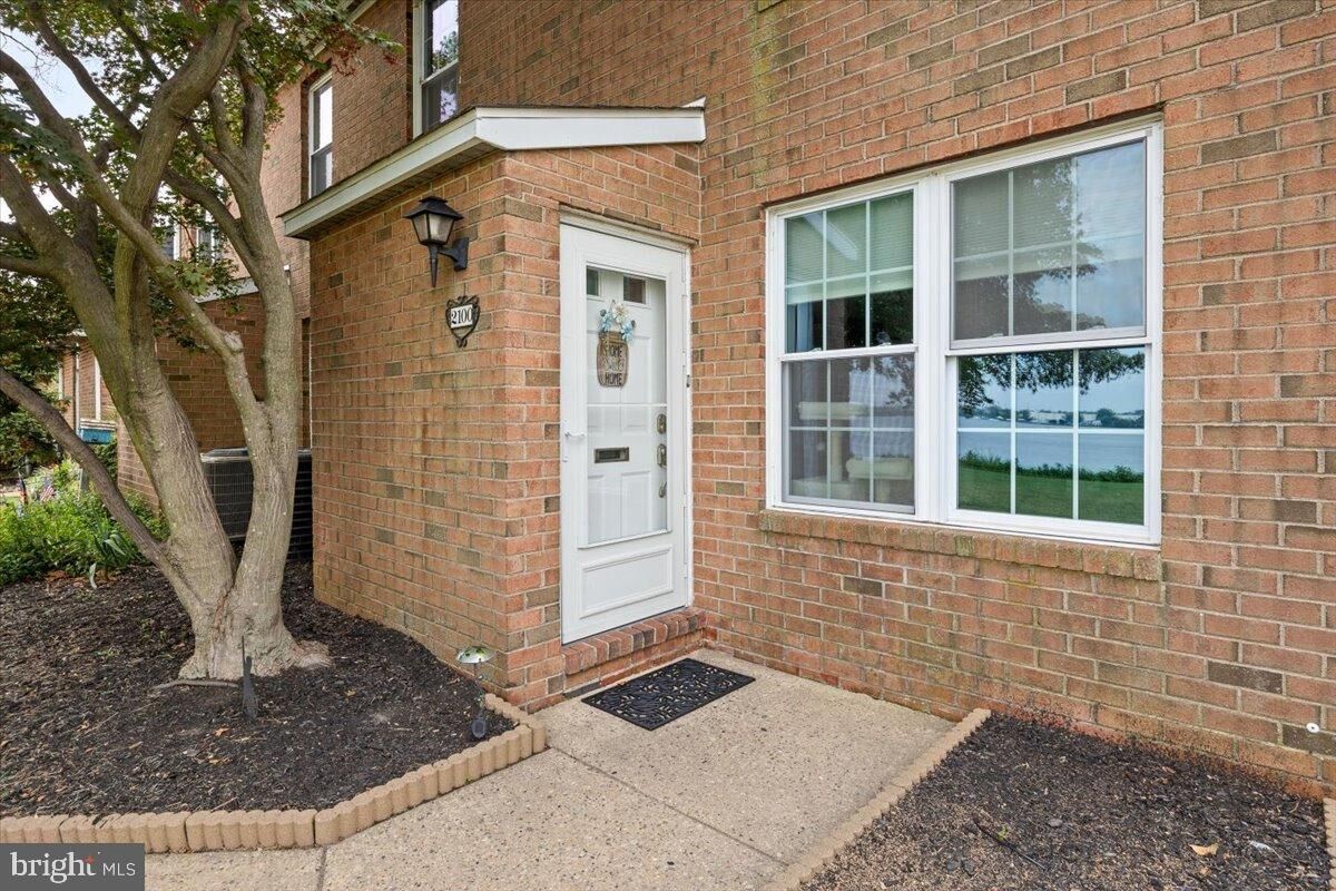 Property Photo:  2100 N Harbour Drive  NJ 08065 