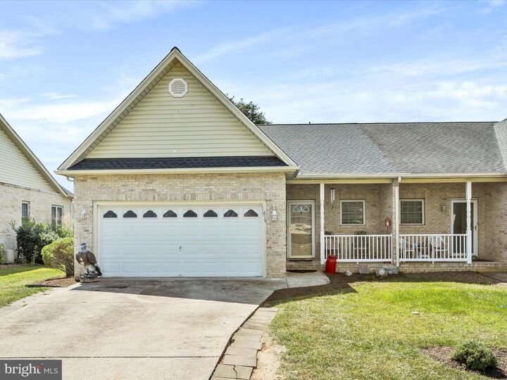 Property Photo:  615 Allegheny Circle  VA 22664 