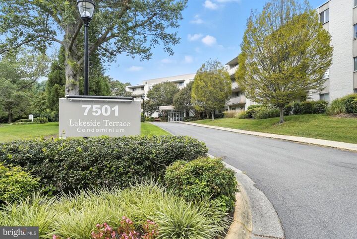 Property Photo:  7501 Democracy Boulevard B422  MD 20817 