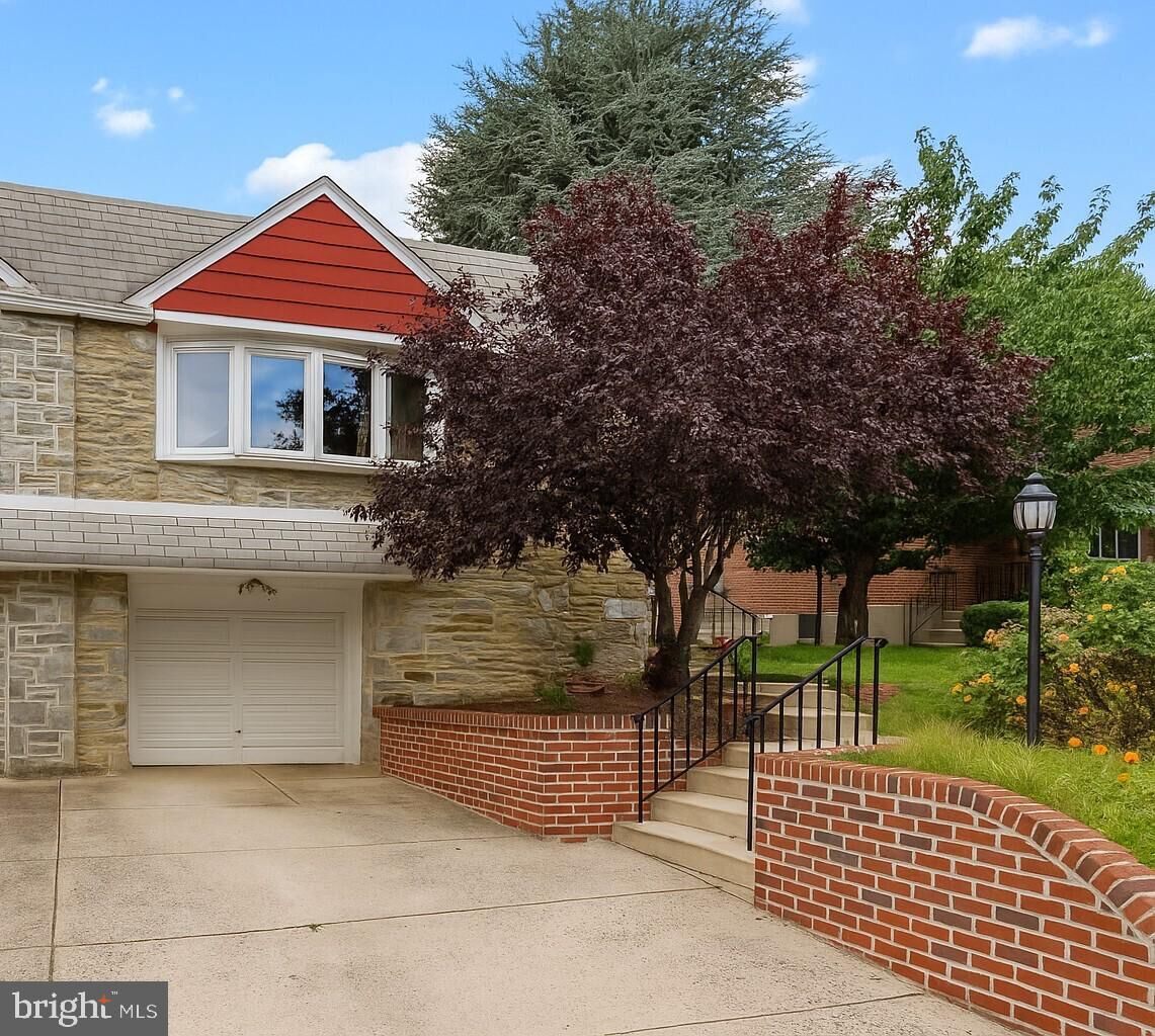 Property Photo: 9990 Sandy Road PA 19115