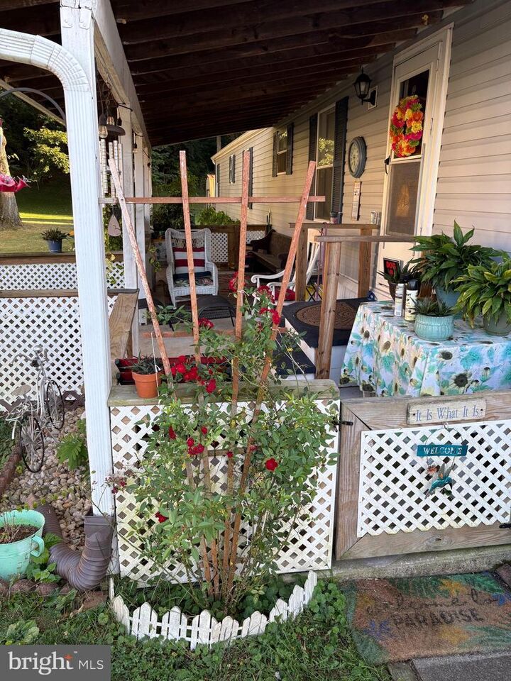 Property Photo: 81 Spring Garden Estates PA 17015