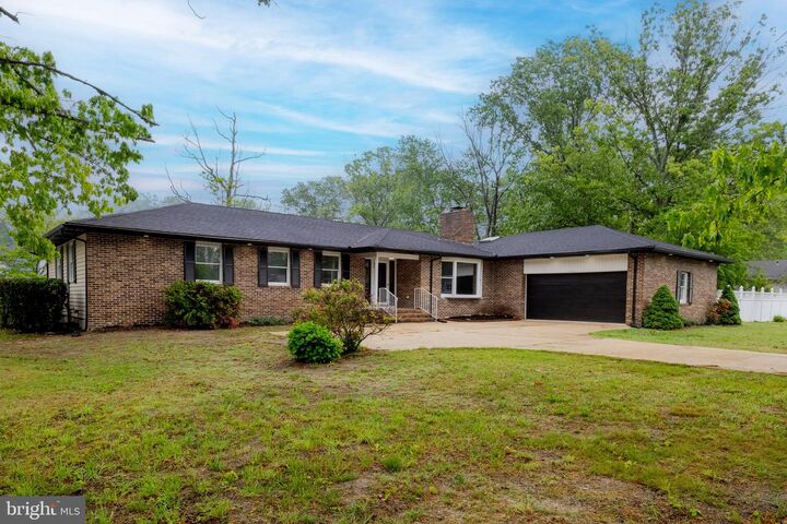 Property Photo: 2432 Shamrock Lane NJ 08332