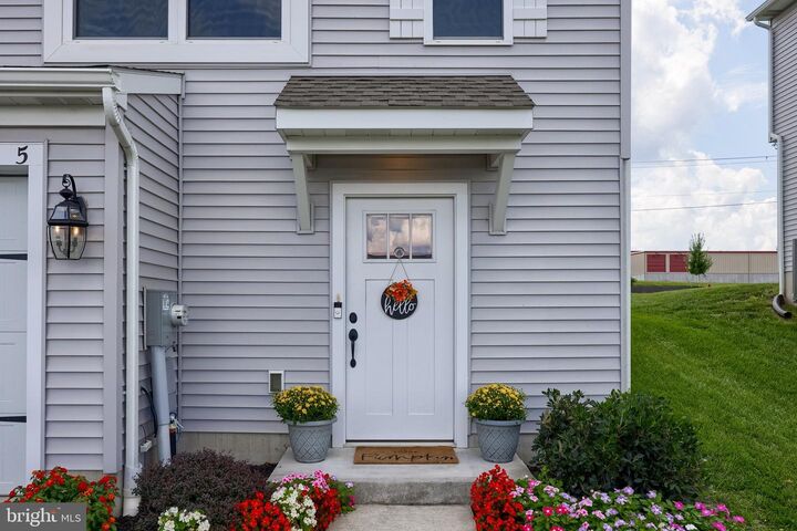 Property Photo: 5 Southside Drive PA 17584