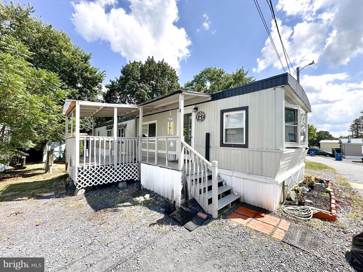 Property Photo: 5159 E Trindle Road 5 PA 17055