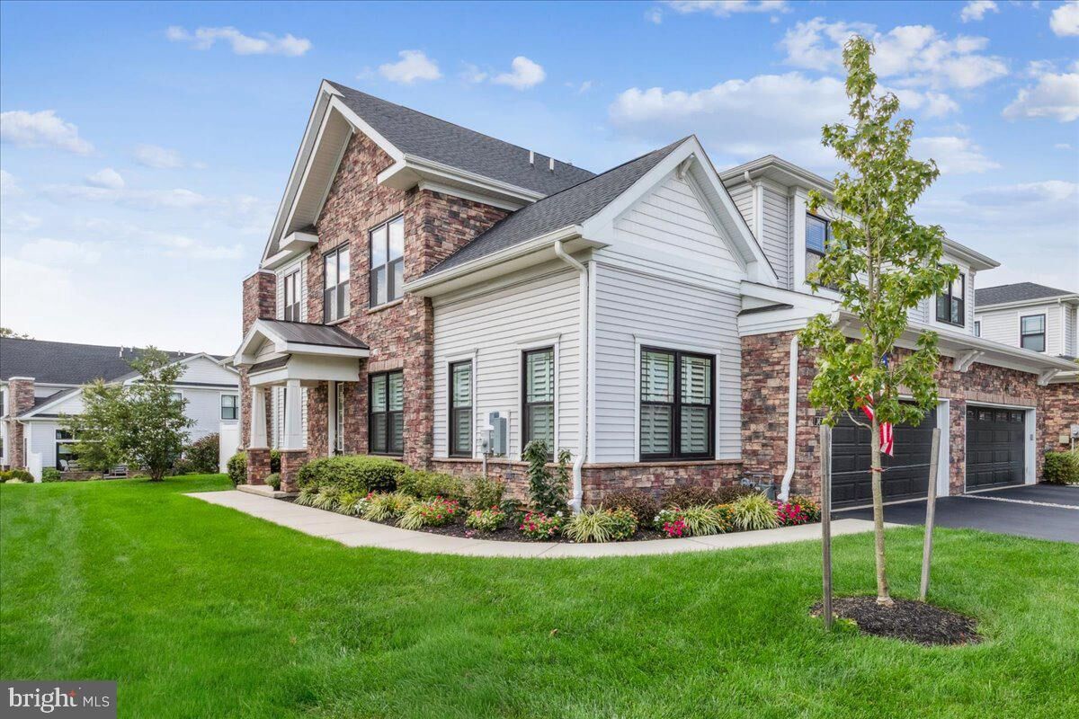 Property Photo:  36 Birdie Way  NJ 08648 