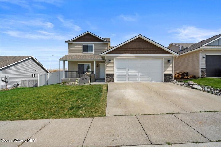Property Photo:  3410 N Treaty Rock Blvd  ID 83854 