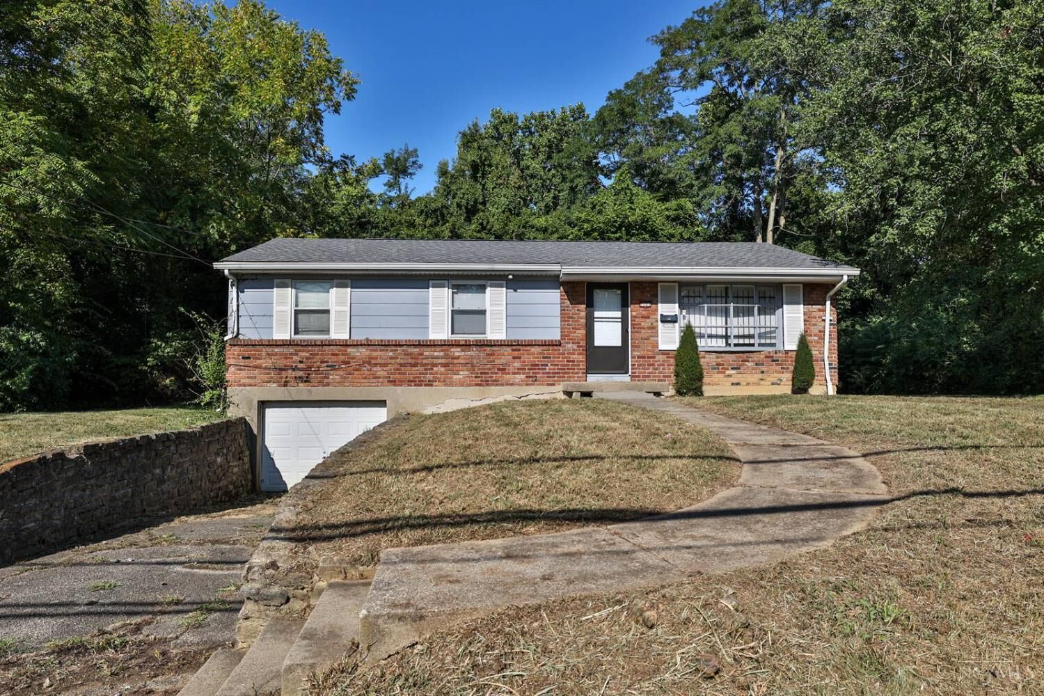Property Photo: 5101 Winneste Avenue OH 45232