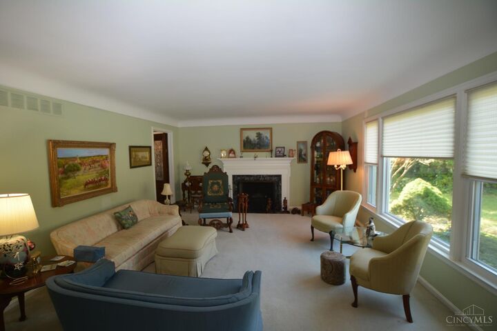 Property Photo: 8800 Sandymar Drive OH 45242