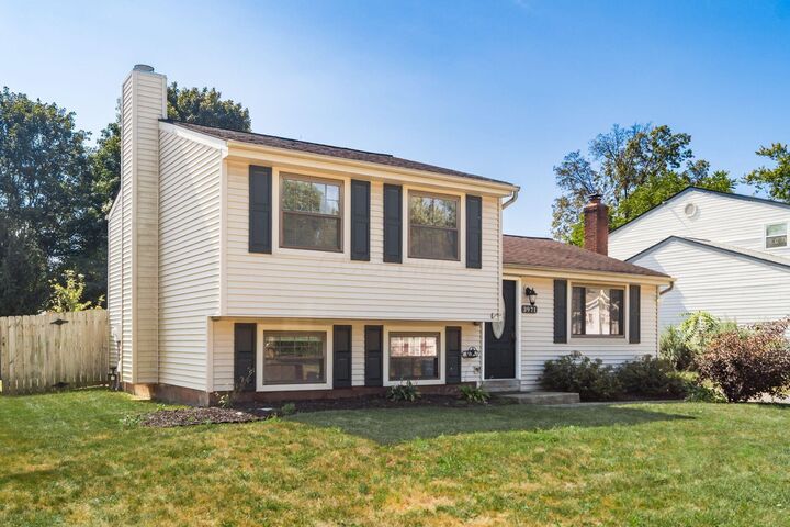 Property Photo: 3971 Yukon Avenue OH 43125