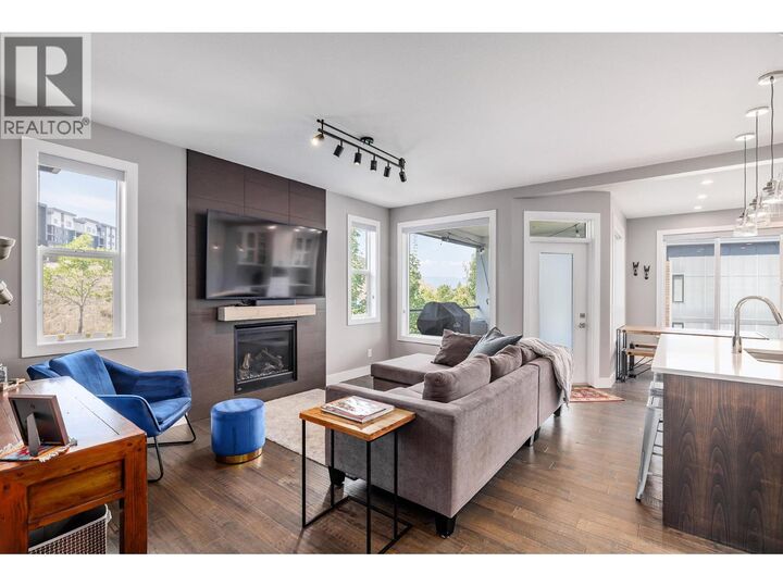 Photo de la propriété:  1156 Frost Road  BC V1W 5M1 